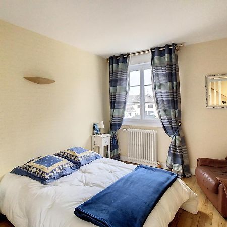 Maison De Charme Proche Centre Ville Avranches Zewnętrze zdjęcie