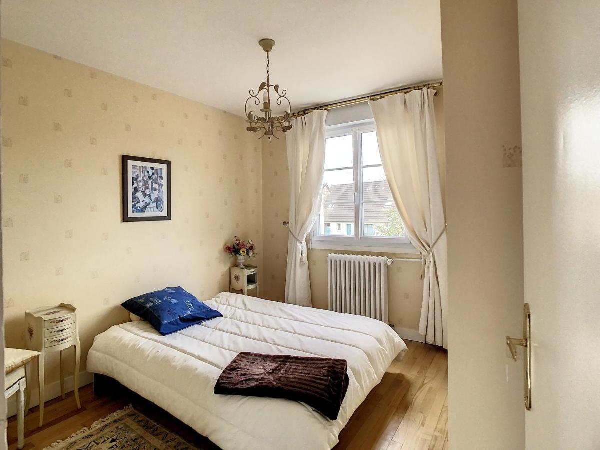 Maison De Charme Proche Centre Ville Avranches Zewnętrze zdjęcie