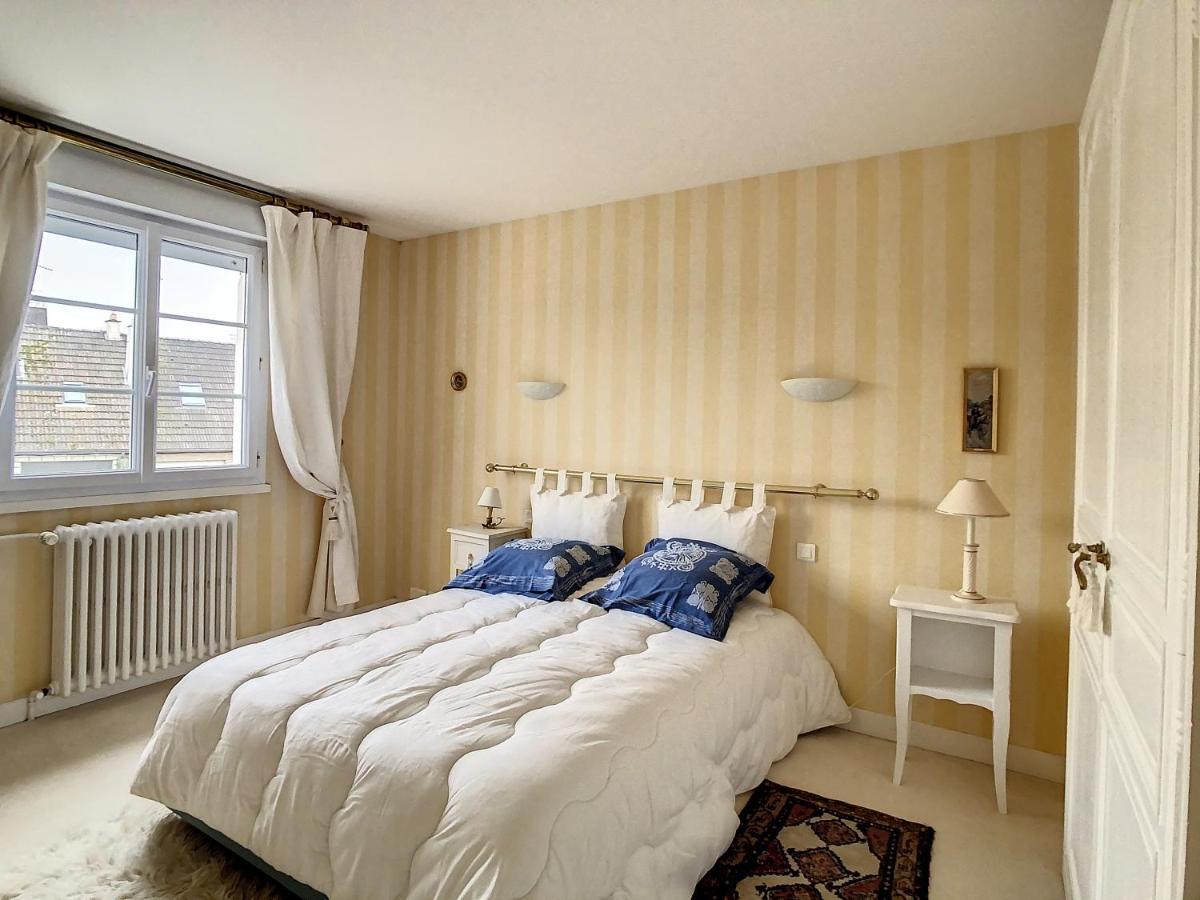 Maison De Charme Proche Centre Ville Avranches Zewnętrze zdjęcie
