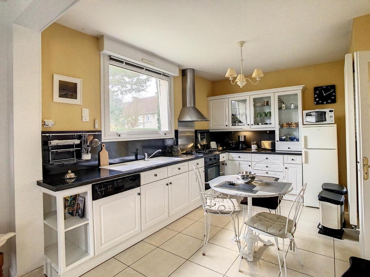 Maison De Charme Proche Centre Ville Avranches Zewnętrze zdjęcie