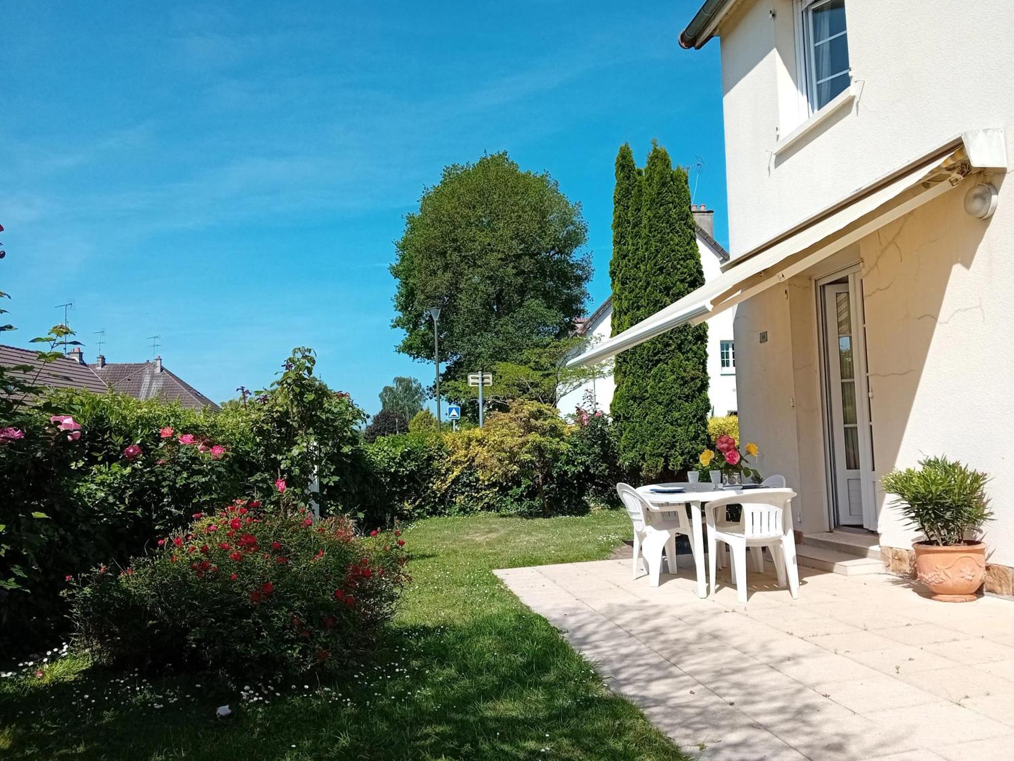 Maison De Charme Proche Centre Ville Avranches Zewnętrze zdjęcie
